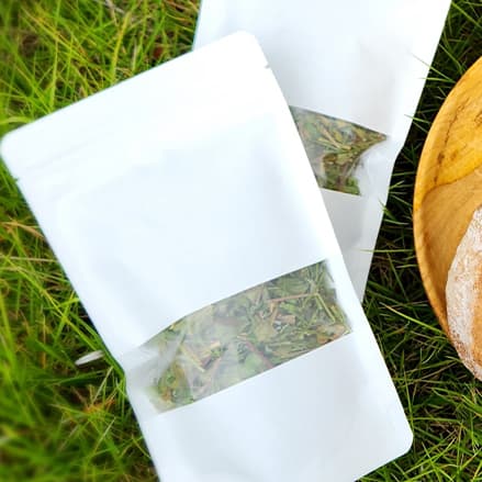 伊吹山麓　百草茶